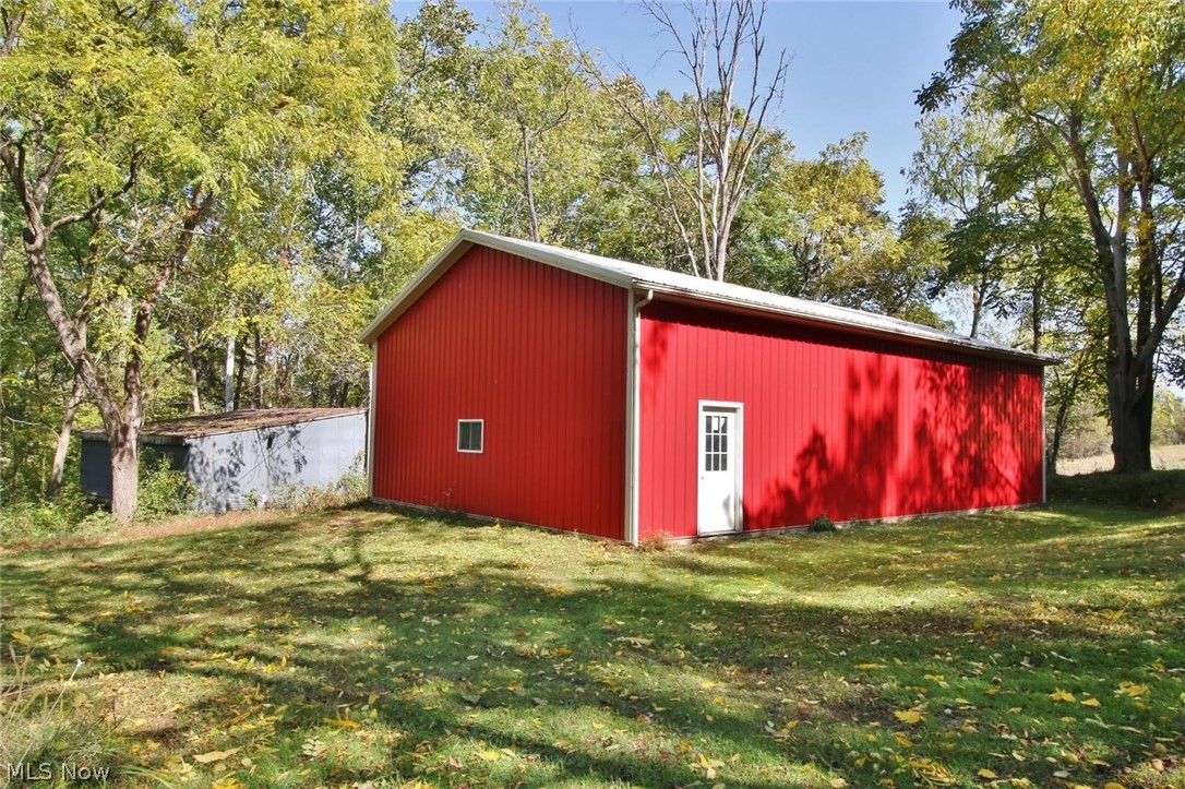 9300 Hidden Springs Road Hopewell, OH 43746 - Photo 2 of 14 Gallery Image 2
