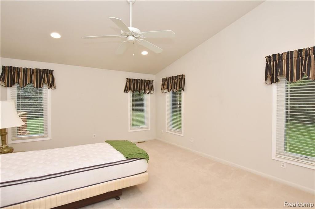 3375 Henley Court Rochester Hills, MI 48309 - Photo 20 of 31