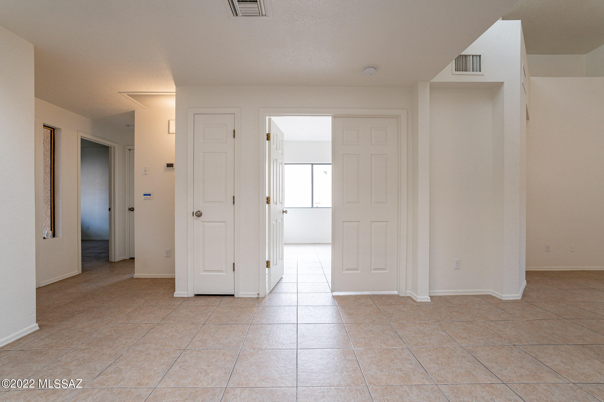 4937 North Valle Road Tucson, AZ 85750 - Photo 15 of 33