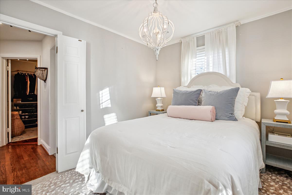 10107 Crestwood Road Kensington, MD 20895 - Photo 21 of 59 Bedroom