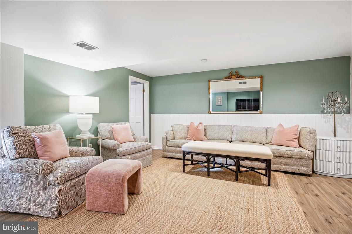 10107 Crestwood Road Kensington, MD 20895 - Photo 32 of 59 Recreation Room