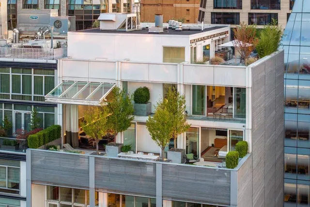 $10,250,000 | 524 West 19th Street, Unit PH | Chelsea