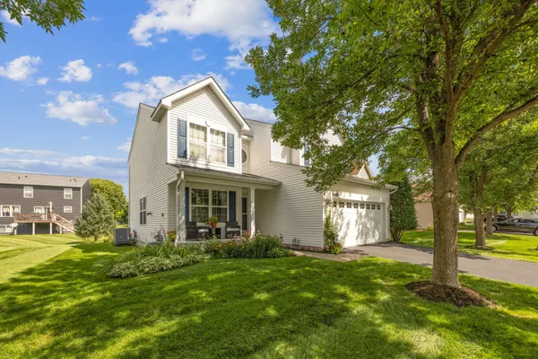 $395,000 | 10150 41st Place Northeast, St. Michael, MN 55376