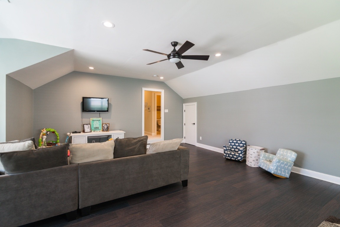 192 Barlow Drive Franklin, TN 37064 - Photo 32 of 36 a living room with furniture and a ceiling fan