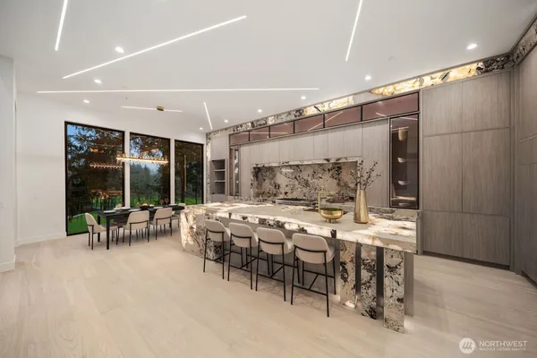 $2,650,000 | 4599 Northwest 71st Avenue, Camas, WA 98607