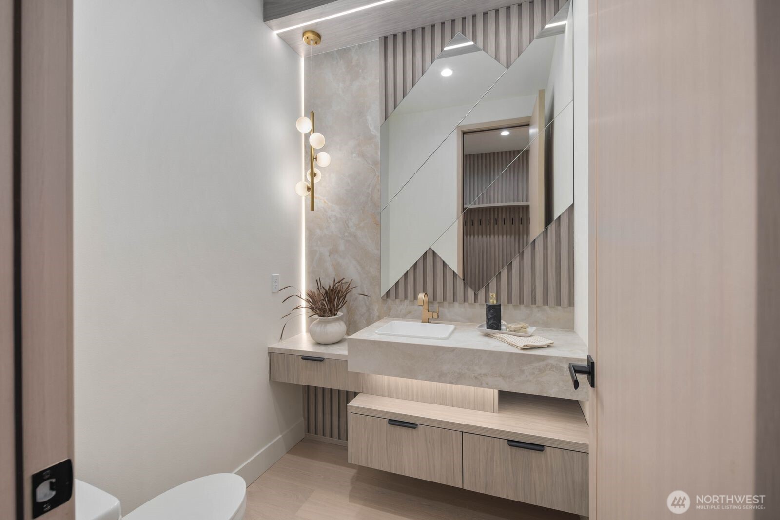 4599 Northwest 71st Avenue Camas, WA 98607 - Photo 21 of 40 a bathroom with a sink and a mirror
