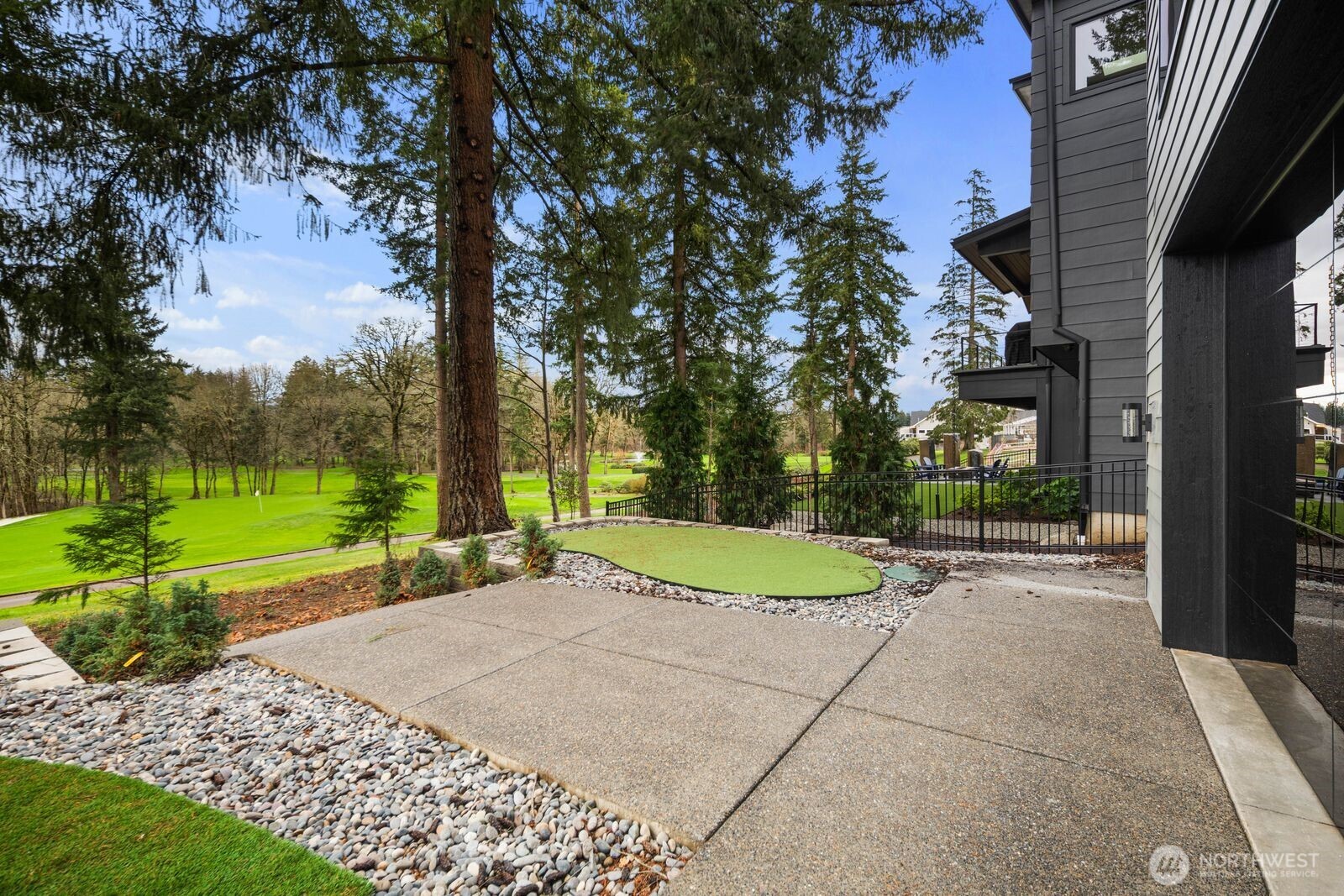 4599 Northwest 71st Avenue Camas, WA 98607 - Photo 7 of 40