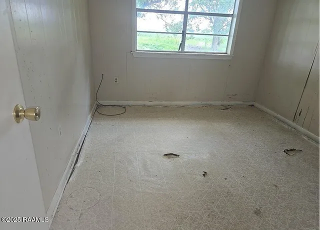 $19,900 | 399 Voorhies Lane, Moreauville, LA 71355