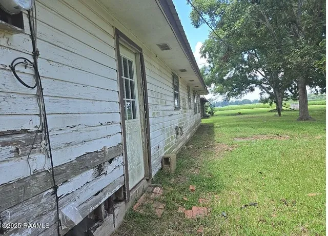 $19,900 | 399 Voorhies Lane, Moreauville, LA 71355