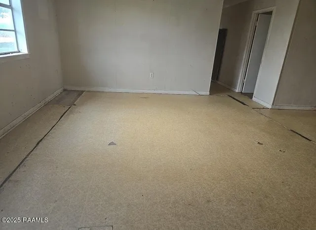 $19,900 | 399 Voorhies Lane, Moreauville, LA 71355