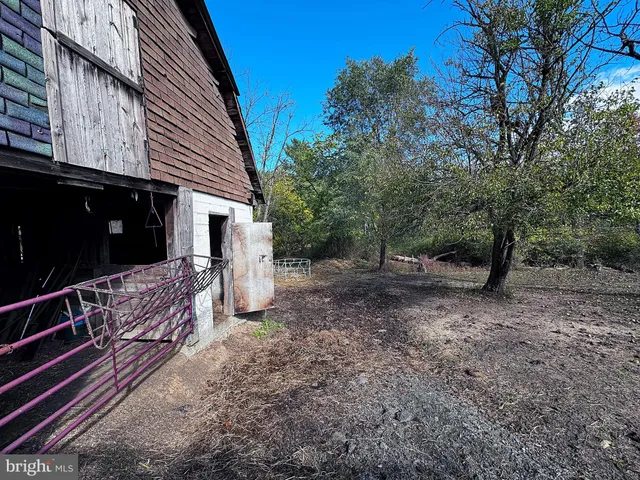 $699,399 | 3371 Mathews Lane, Alburtis, PA 18011