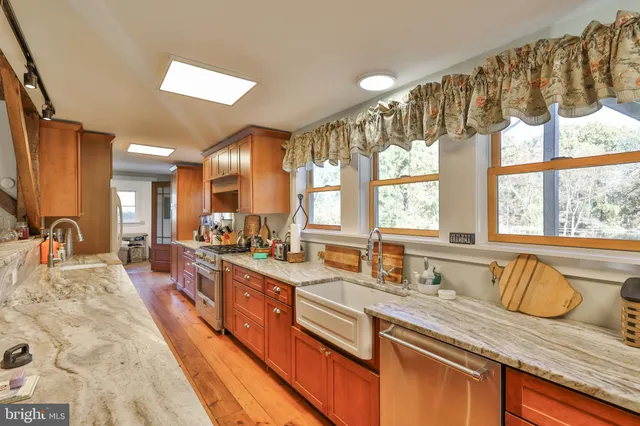 $699,399 | 3371 Mathews Lane, Alburtis, PA 18011