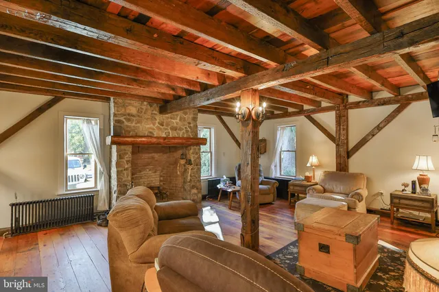 $699,399 | 3371 Mathews Lane, Alburtis, PA 18011