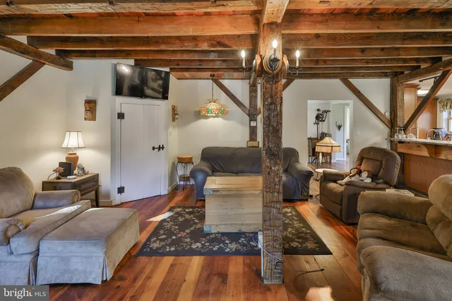 $699,399 | 3371 Mathews Lane, Alburtis, PA 18011