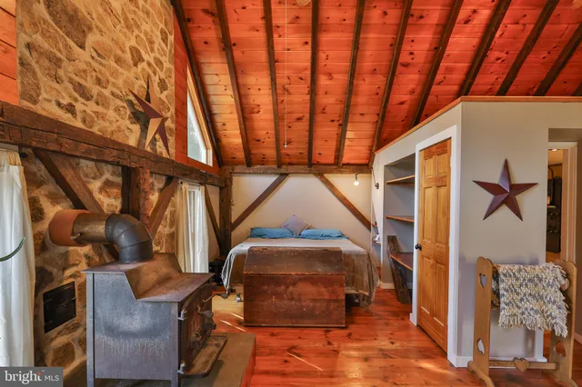 $699,399 | 3371 Mathews Lane, Alburtis, PA 18011