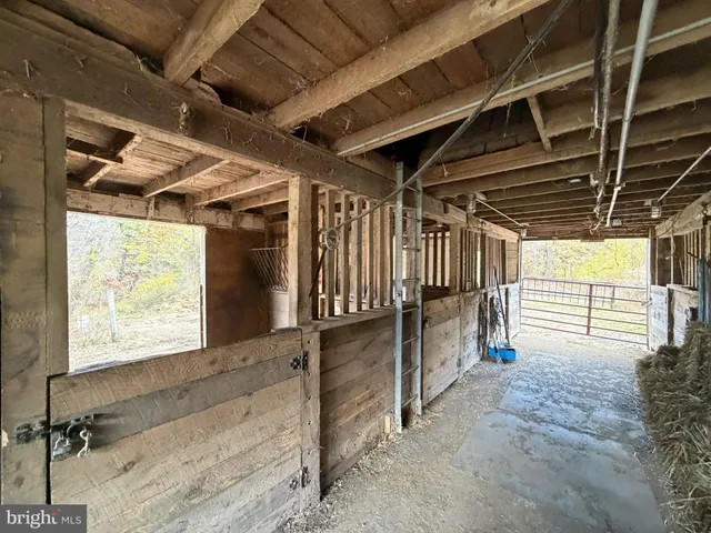 $699,399 | 3371 Mathews Lane, Alburtis, PA 18011