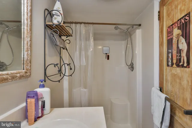 $699,399 | 3371 Mathews Lane, Alburtis, PA 18011