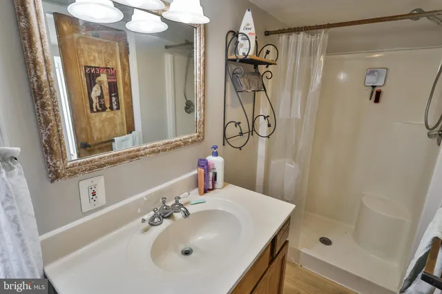 $699,399 | 3371 Mathews Lane, Alburtis, PA 18011