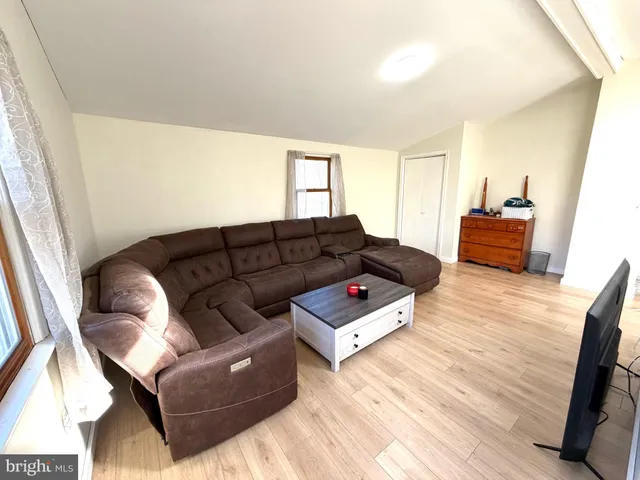 $699,399 | 3371 Mathews Lane, Alburtis, PA 18011