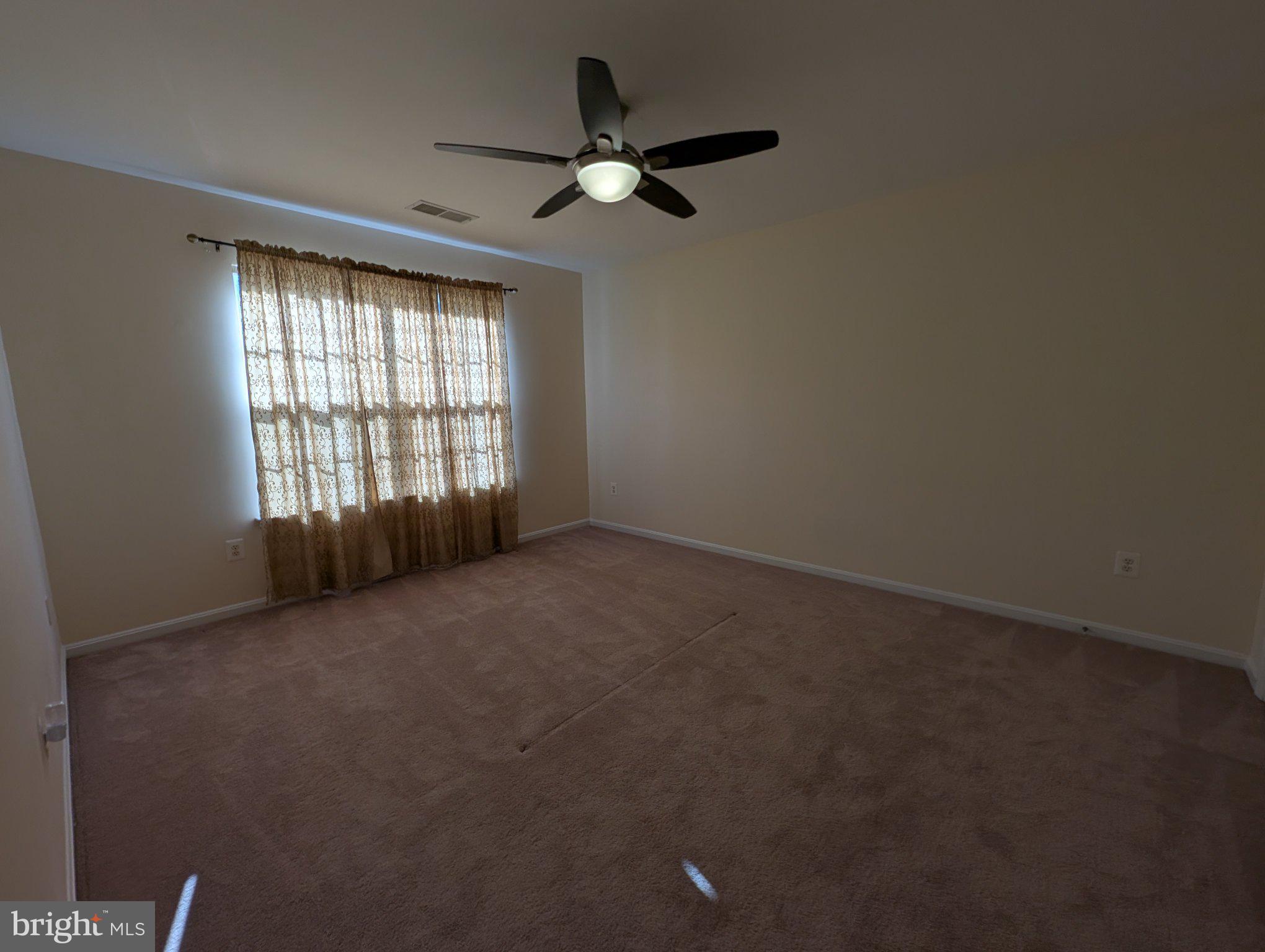 13003 Alpenhorn Way Silver Spring, MD 20904 - Photo 46 of 70 Spacious room with natural light.