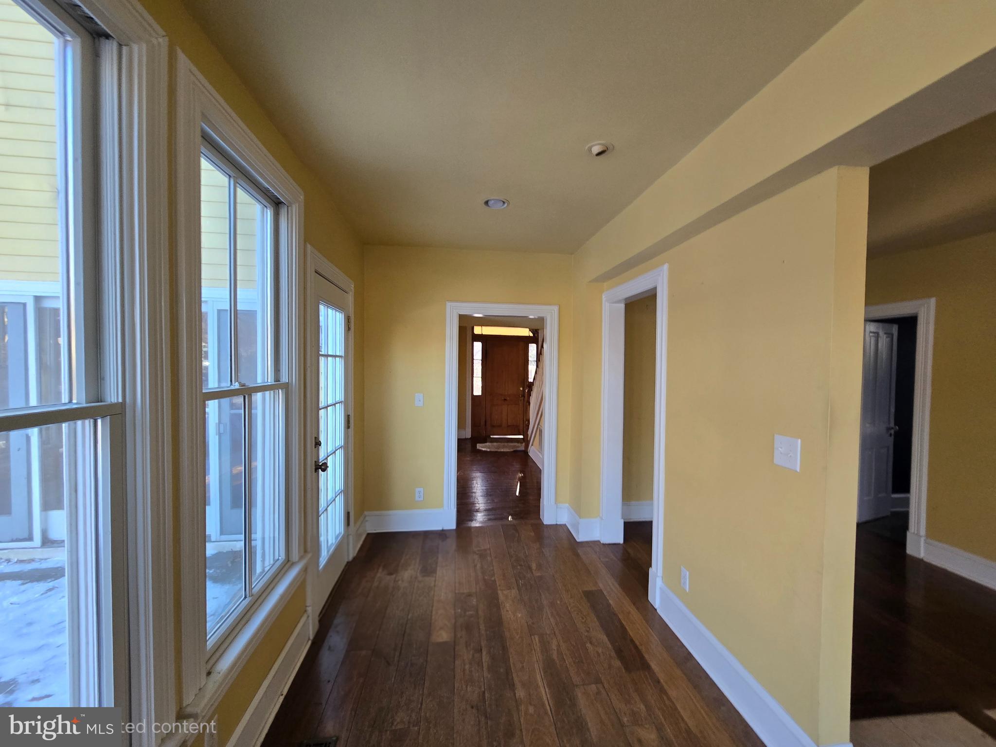 101 Chapel Road Easton, MD 21601 - Photo 24 of 33 UPPER SITTING ROOM