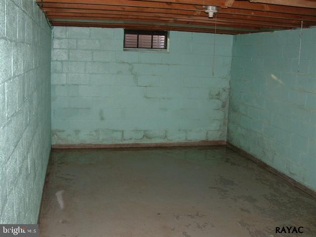 3481 Carlisle Road Dover, PA 17315 - Photo 14 of 17 Gallery Image 14