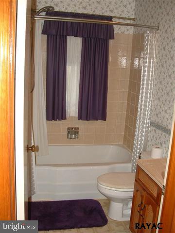 3481 Carlisle Road Dover, PA 17315 - Photo 8 of 17 Gallery Image 8