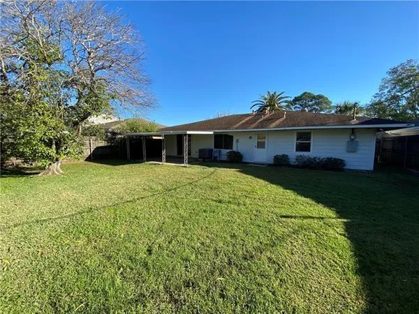 $2,250 | 1916 Riviere Avenue, Metairie, LA 70003