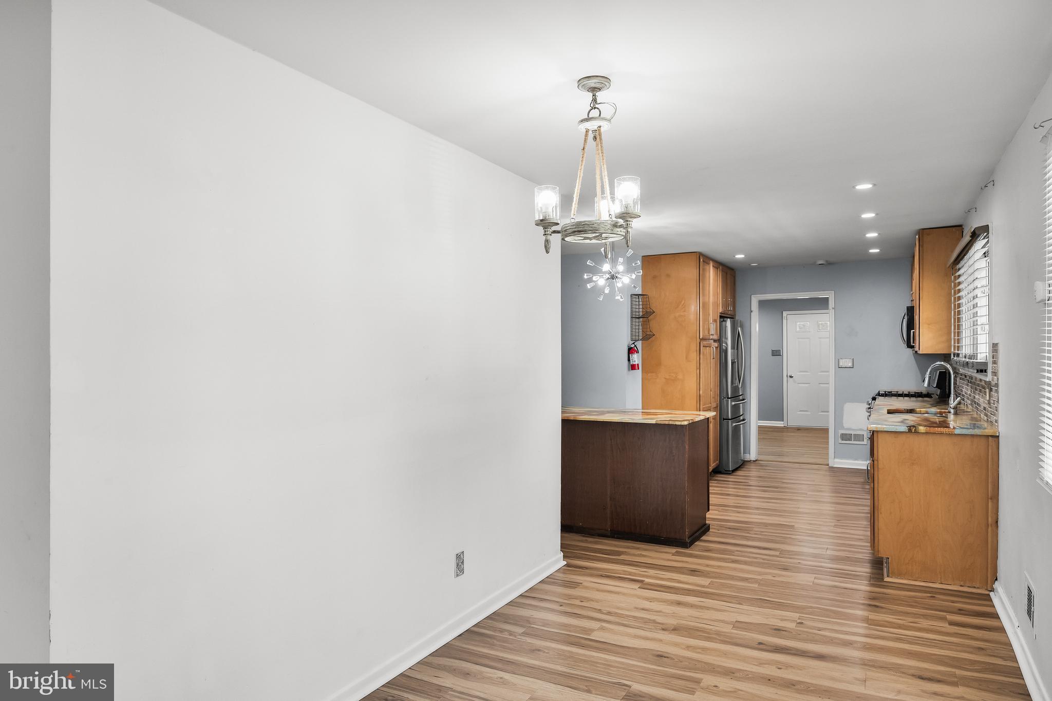 32 Larkin Road Burlington, NJ 08016 - Photo 8 of 25 Gallery Image 8