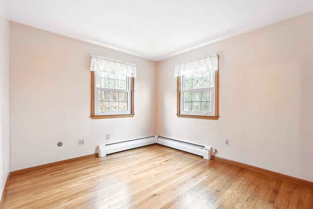 414 Chesterfield Road Northampton, MA 01053 - Photo 32 of 41