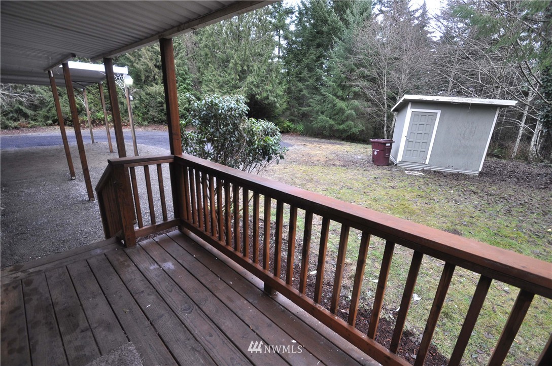 901 East Phillips Lake Loop Road Shelton, WA 98584 - Photo 20 of 25 Gallery Image 20