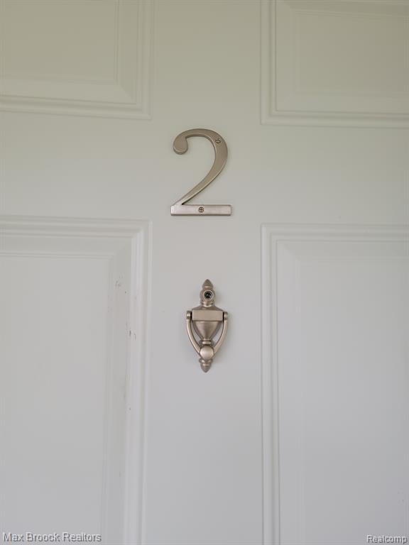 233 1st Street, Unit #2 Rochester, MI 48307 - Photo 3 of 9