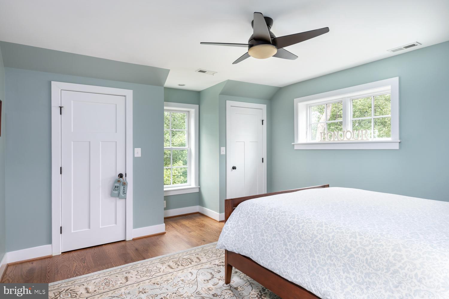 18411 Blue Ridge Mountain Road Bluemont, VA 20135 - Photo 35 of 53 Bdrm 3 w/2 large closets & lots of daylight
