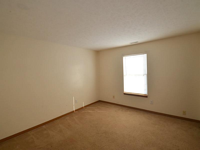 11703 Rothe Way Indianapolis, IN 46229 - Photo 18 of 24 Gallery Image 18
