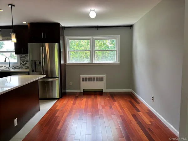 $5,200 | 33 Ava Drive, Syosset, NY 11791