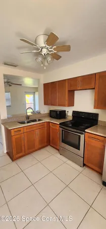 $1,650 | 205 Cleveland Avenue, Unit 1, Cocoa Beach, FL 32931