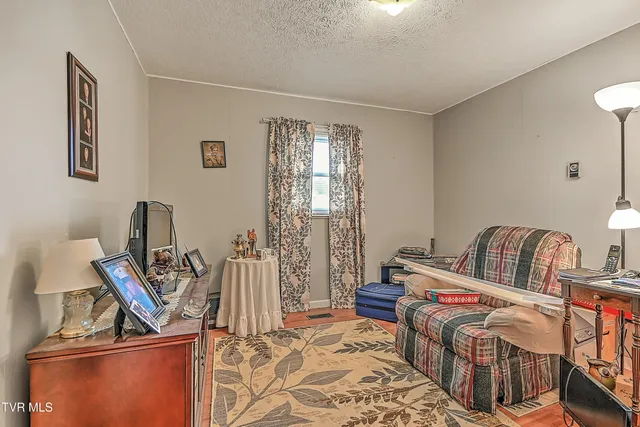 $297,500 | 270 Alders Place Extension, Bristol, TN 37620