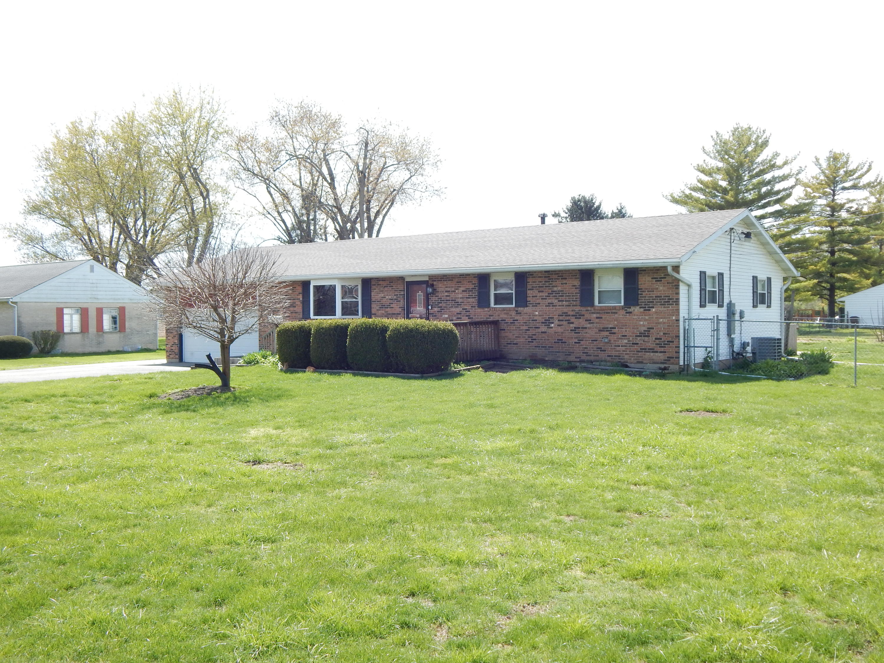 3315 Upper Valley Springfield, OH 45504 - Photo 8 of 41