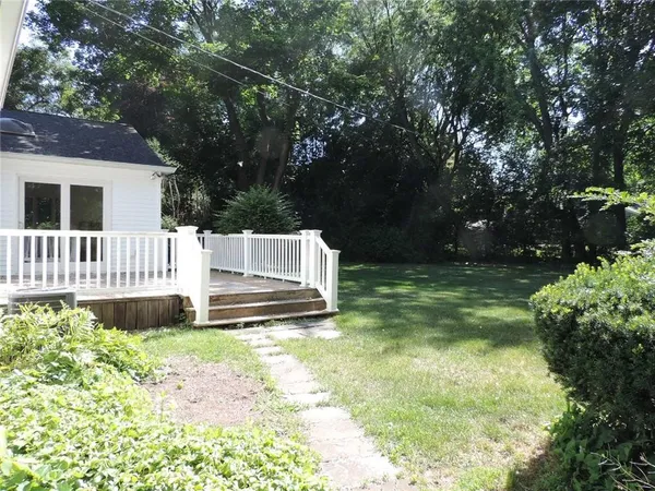 $2,900 | 3765 East Avenue, Pittsford, NY 14618