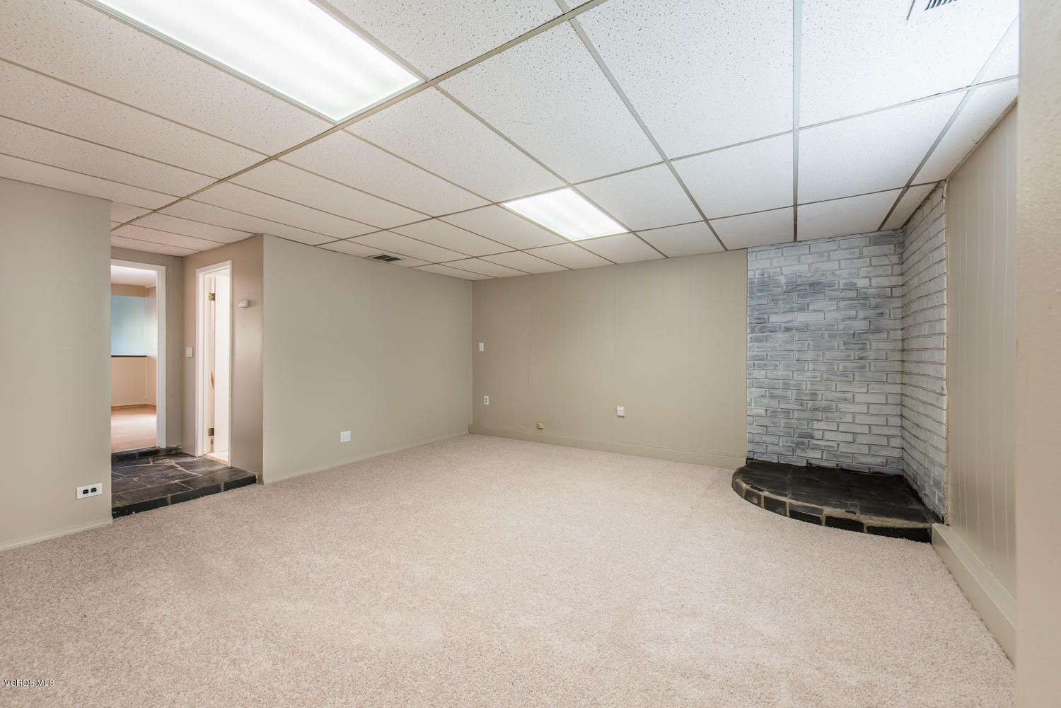 798 Appleton Road Simi Valley, CA 93065 - Photo 8 of 31 a view of empty room