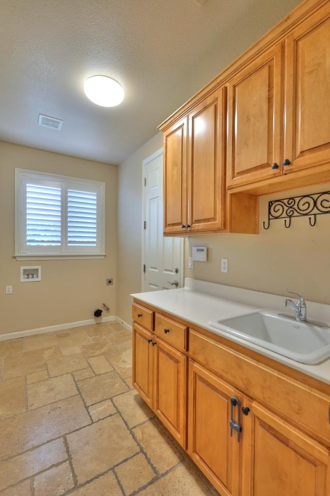 565 Bodeson Court Ripon, CA 95366 - Photo 41 of 90
