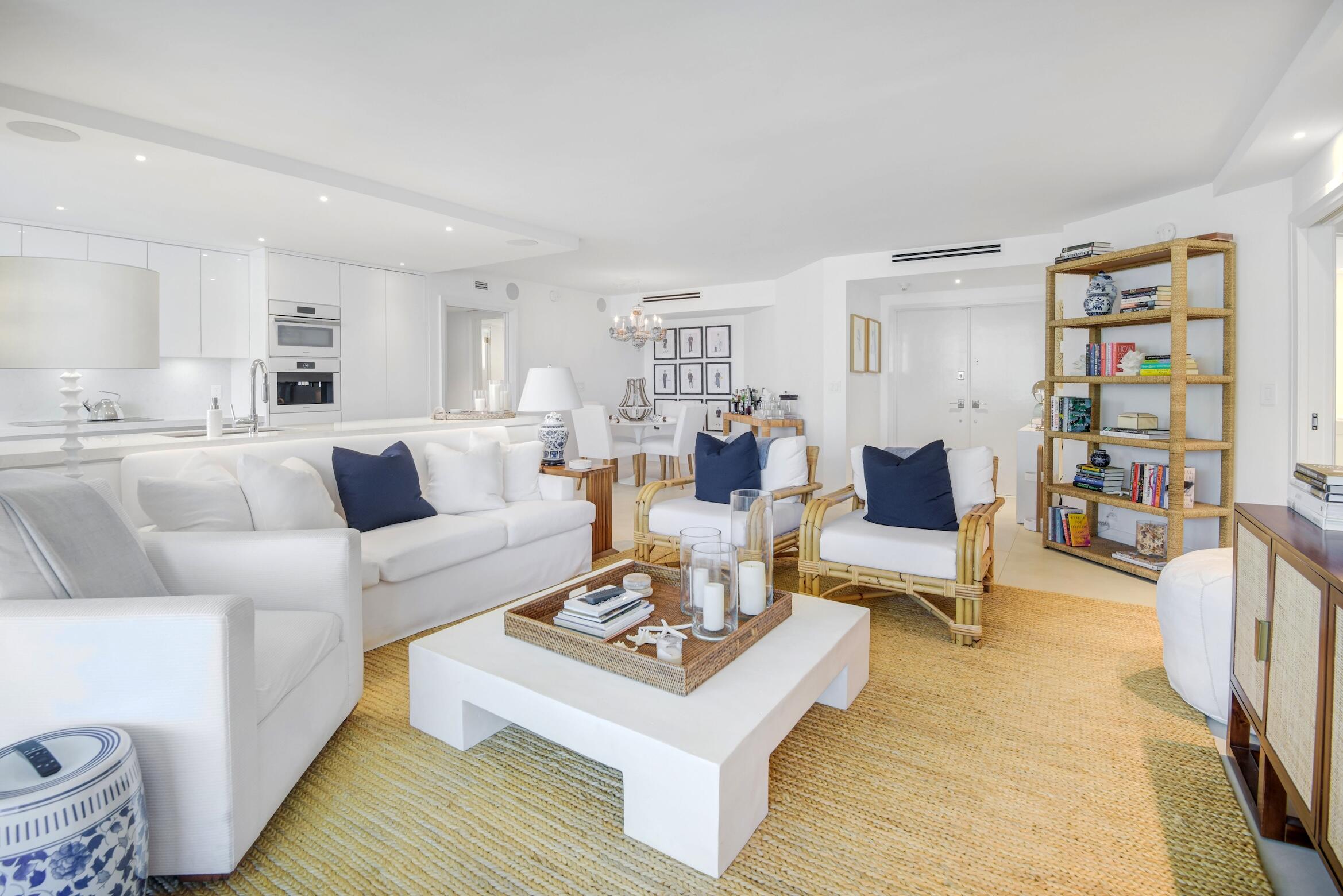 550 South Ocean Boulevard, Unit 1204 Boca Raton, FL 33432 - Photo 4 of 50 Living Room