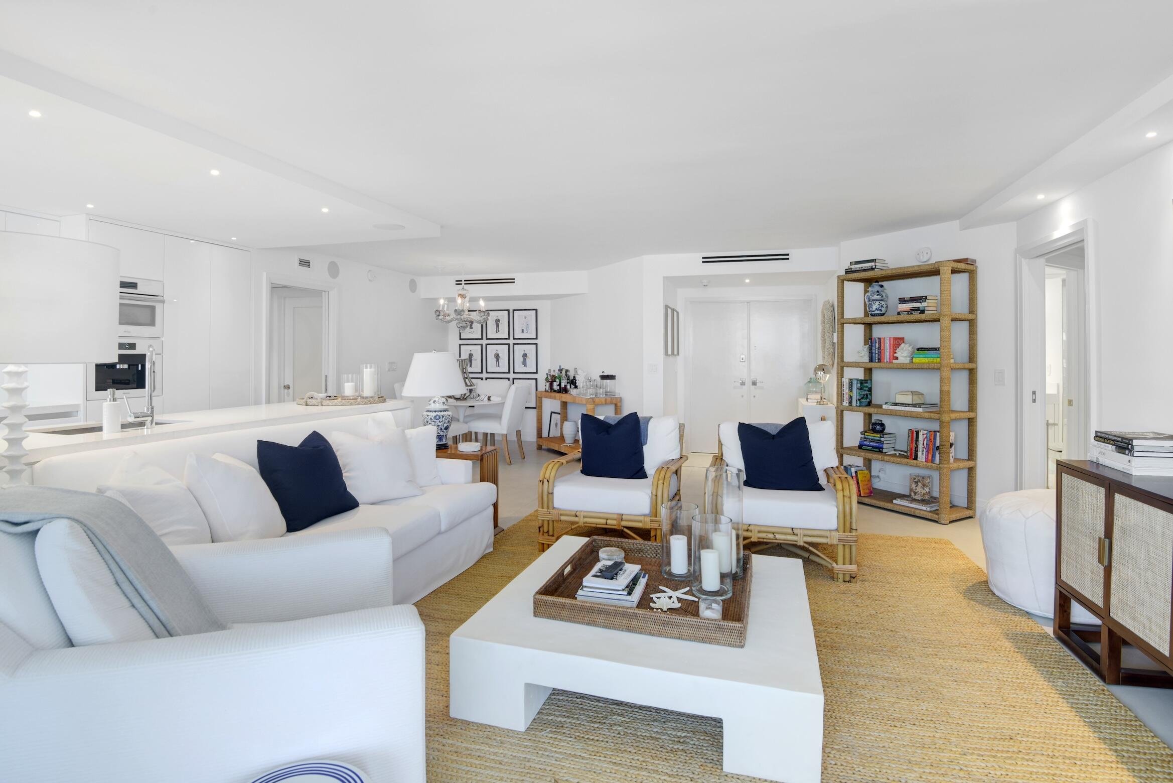 550 South Ocean Boulevard, Unit 1204 Boca Raton, FL 33432 - Photo 5 of 50 Living Room