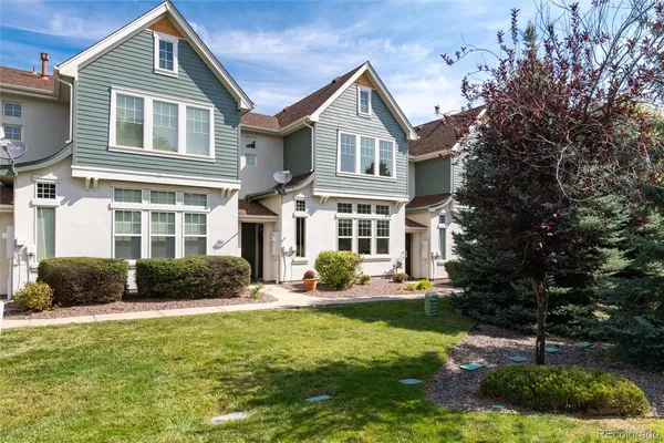$568,000 | 9646 West Hinsdale Place, Littleton, CO 80128