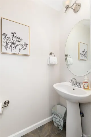 $574,000 | 9646 West Hinsdale Place, Littleton, CO 80128