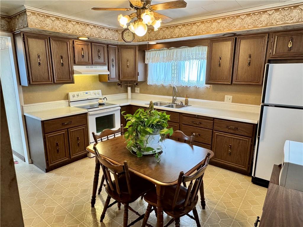 415 Ash Street Richeyville, PA 15358 - Photo 9 of 19 Gallery Image 9