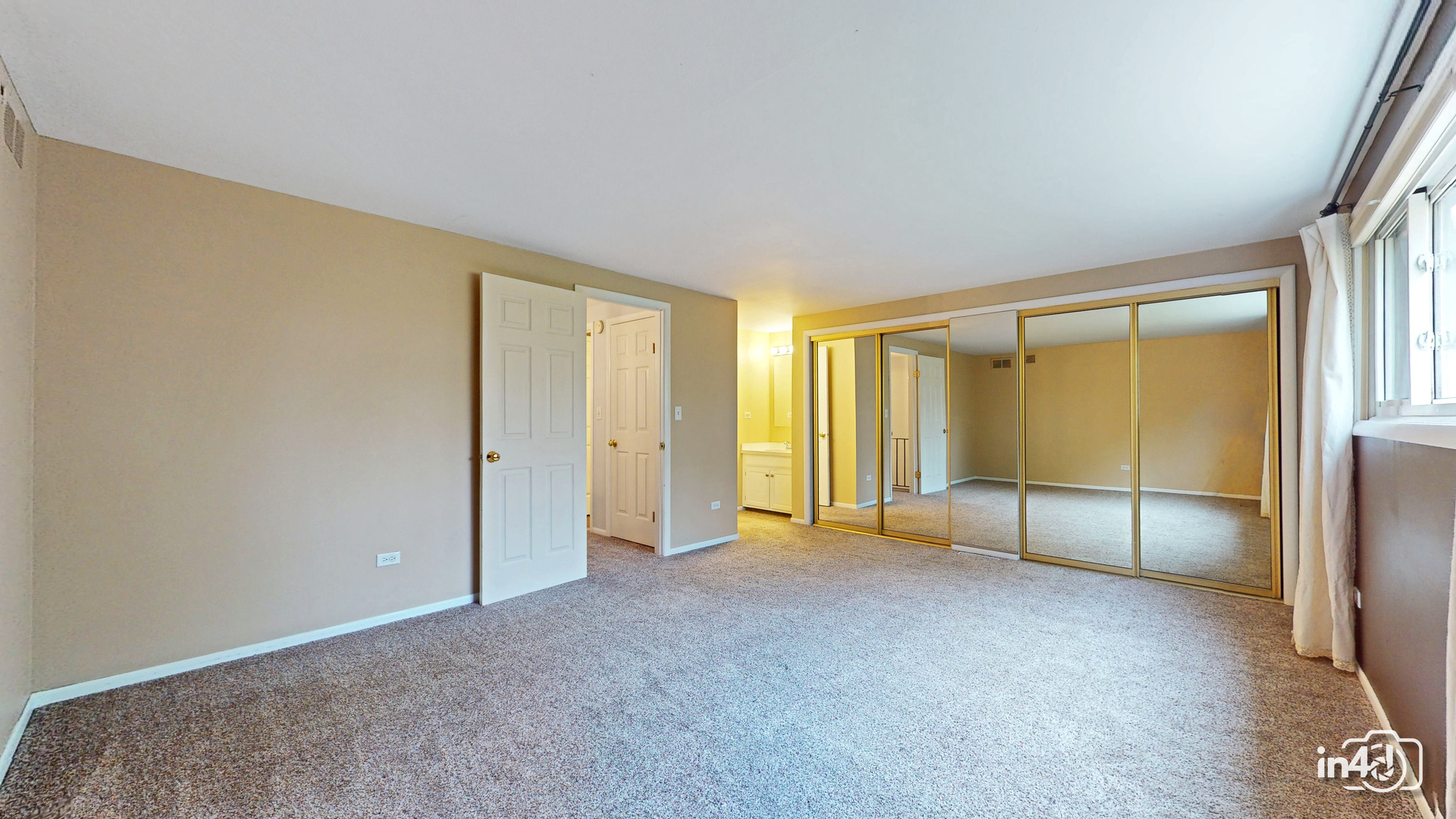 137 West Lake Cook Road Palatine, IL 60074 - Photo 29 of 43 Gallery Image 29