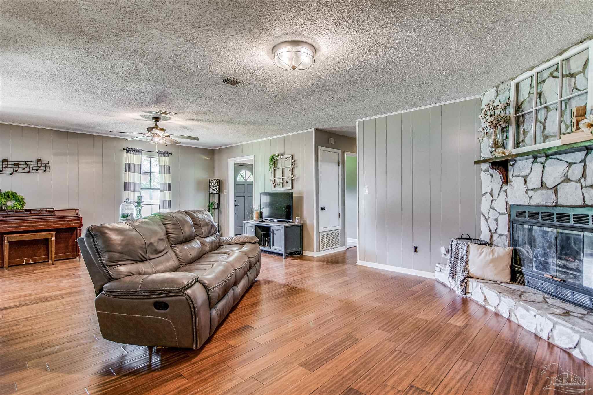 5013 Bent Tree Road Milton, FL 32583 - Photo 21 of 50 Gallery Image 21