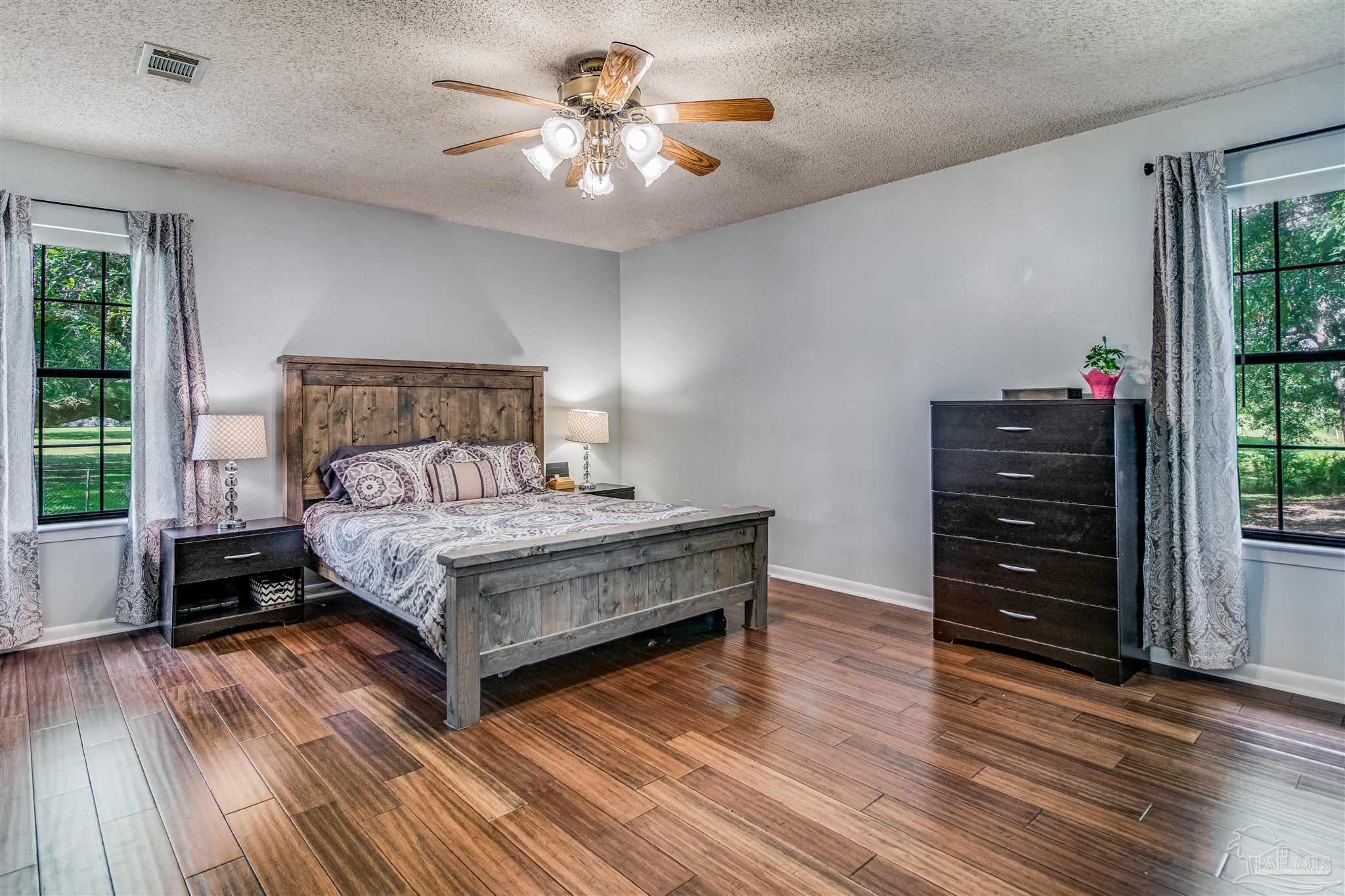 5013 Bent Tree Road Milton, FL 32583 - Photo 5 of 50 Gallery Image 5