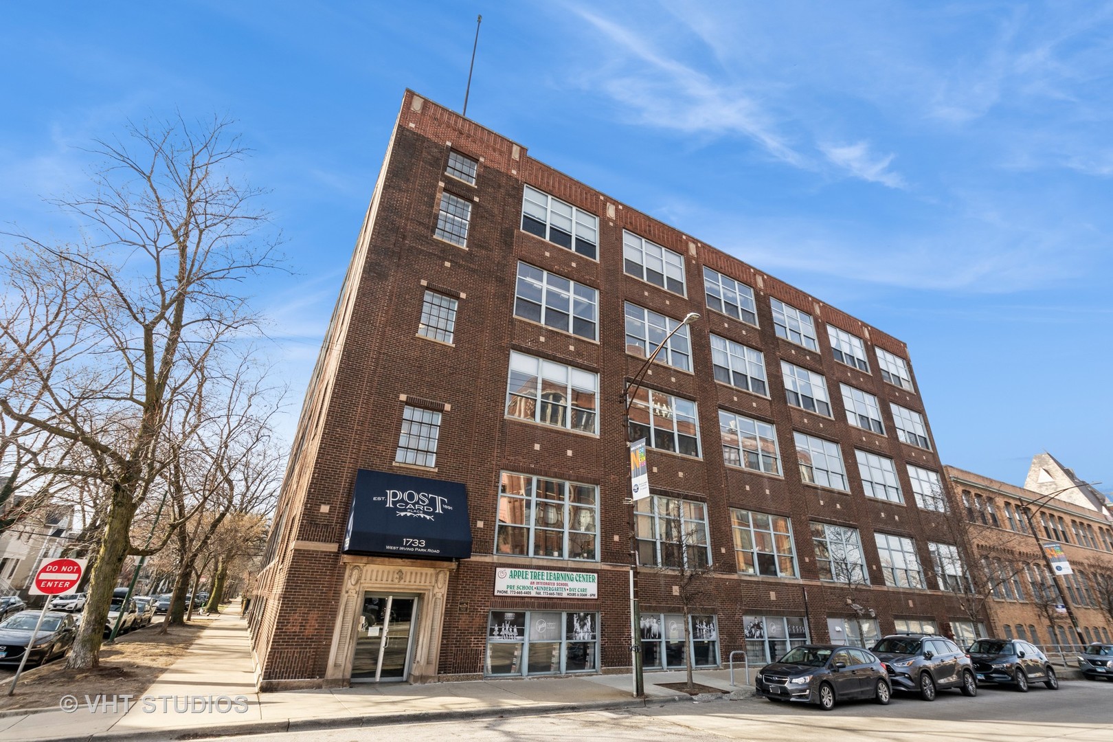 1733 West Irving Park Road, Unit 508 Chicago, IL 60613 - Photo 2 of 23 Gallery Image 2